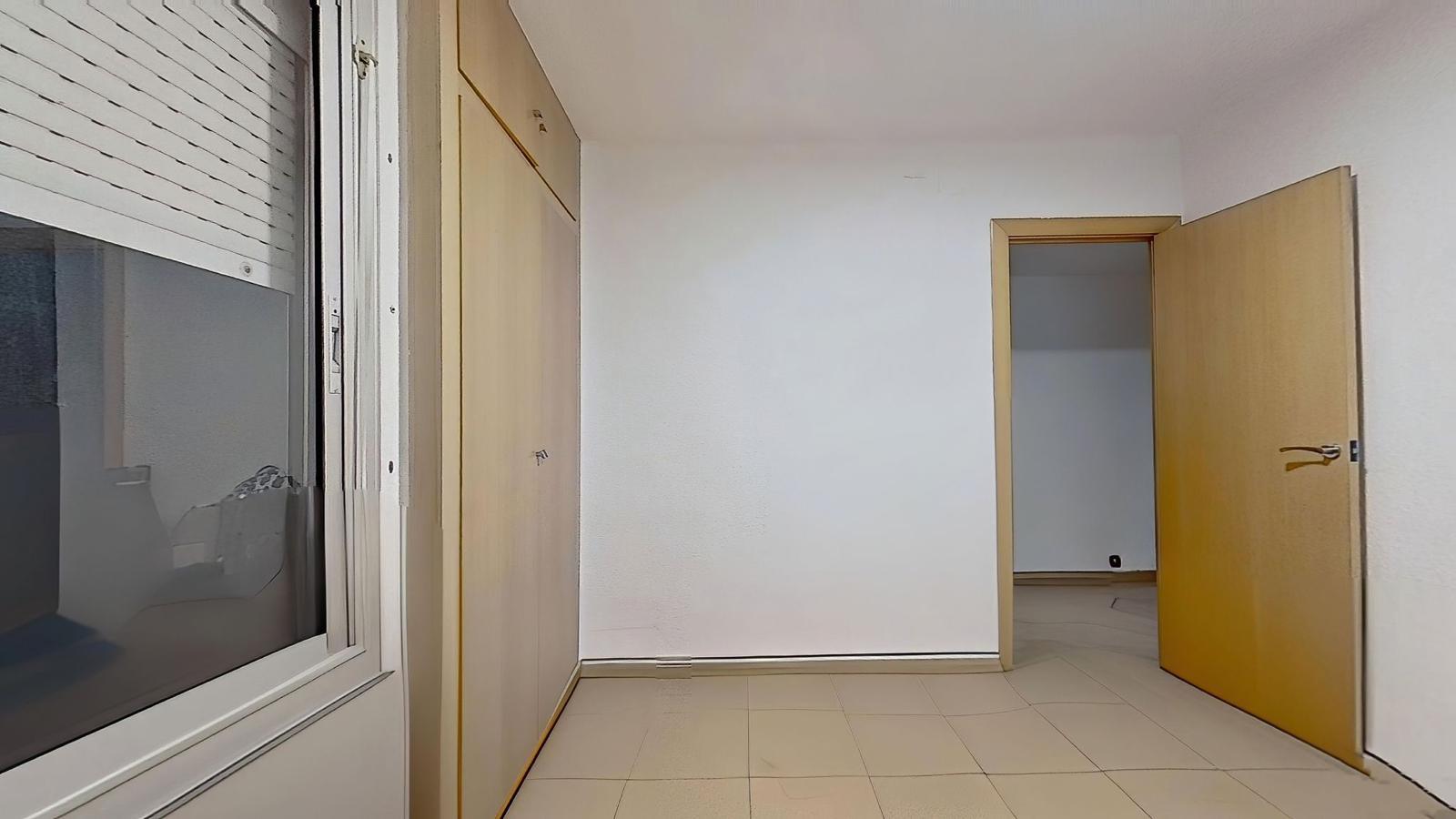 Imagen 9 Apartamento en venta en Badalona / Gran piso en lloreda badalona a 10 minutos del centro