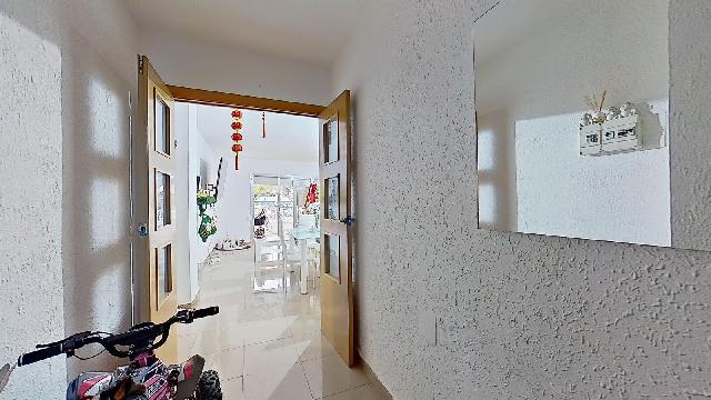 Imagen 20 Inmueble 299630 - Apartamento en venta en Badalona / Gran piso en lloreda badalona a 10 minutos del centro