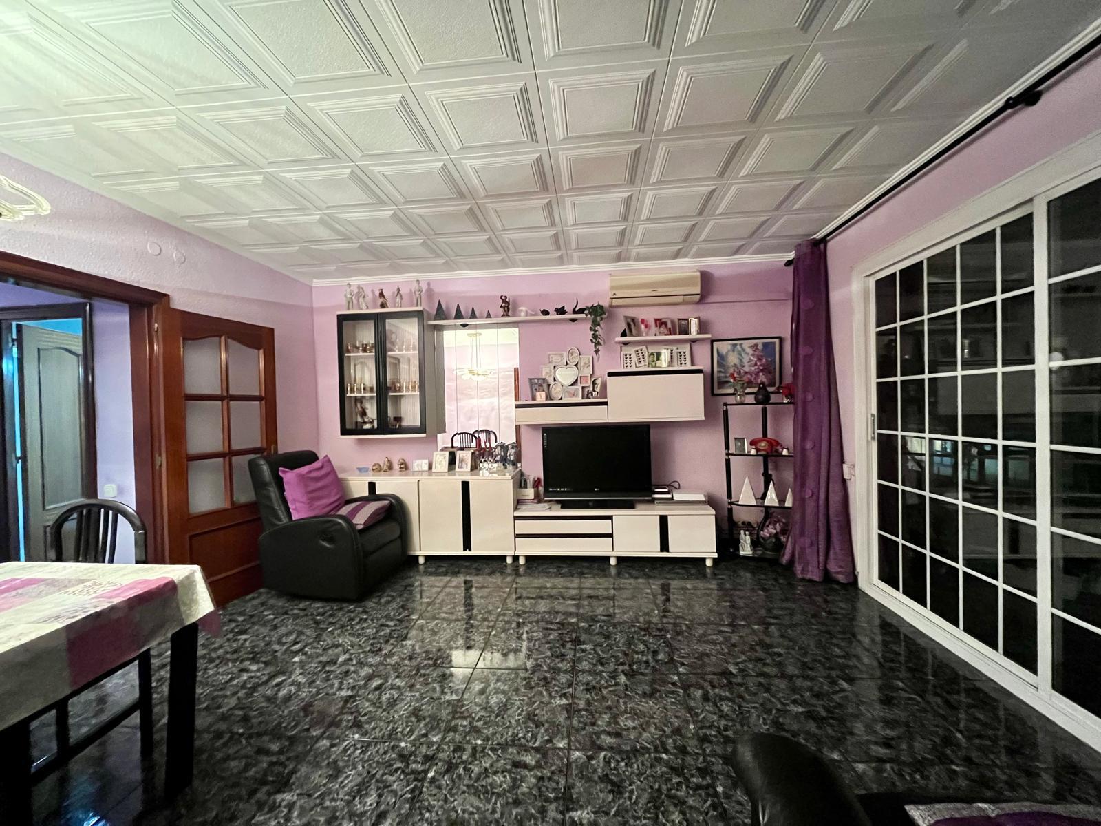 Imagen 1 Apartamento en venta en Mataró / Piso de 80m2 a 2 min caminando a la estación de tren