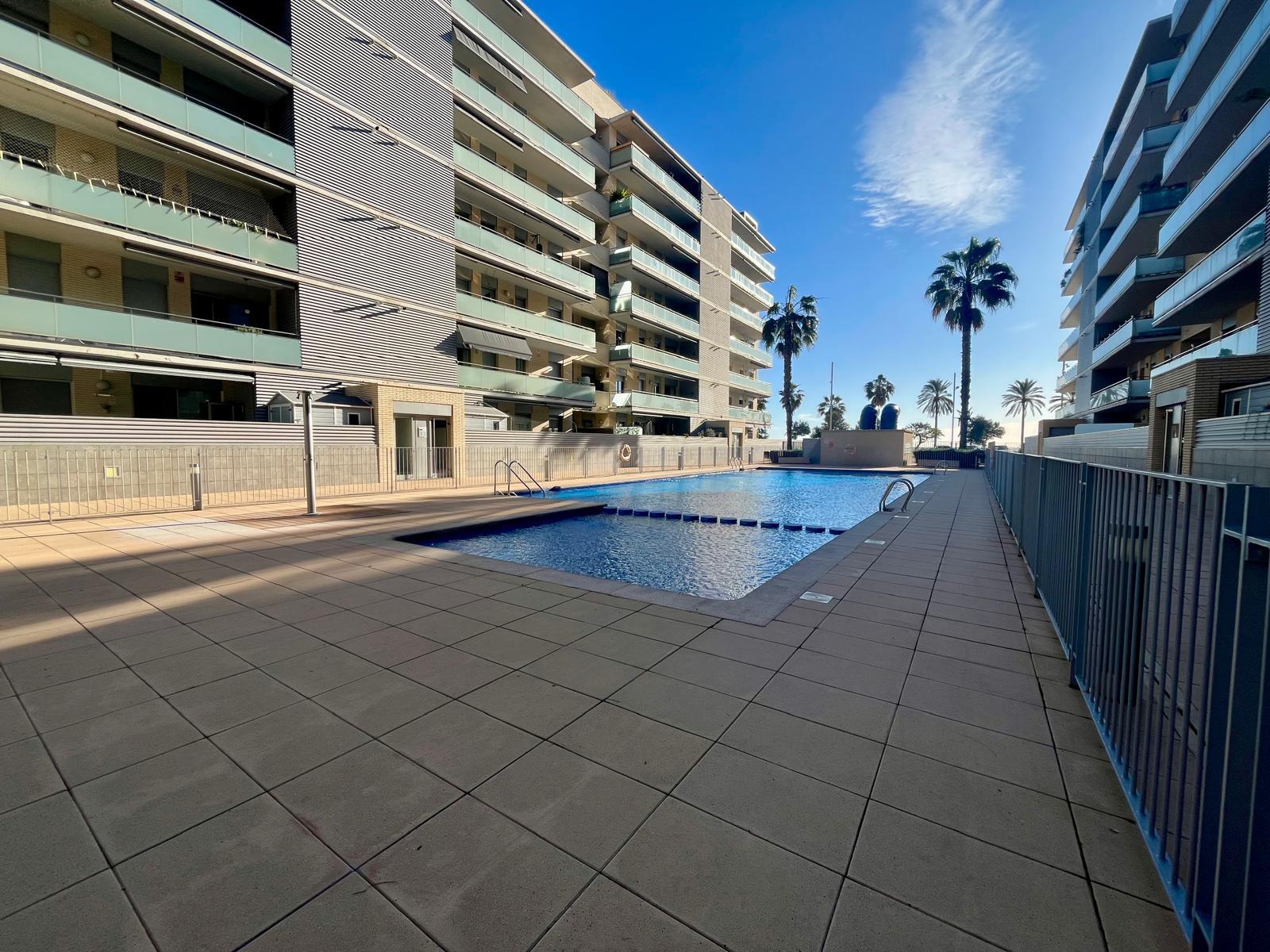 Imagen 27 Apartamento en venta en Badalona / Piso de 110m2 en el puerto de badalona ffrente al mar 