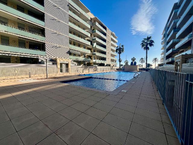 Imagen 27 Inmueble 300436 - Apartamento en venta en Badalona / Piso de 110m2 en el puerto de badalona ffrente al mar 