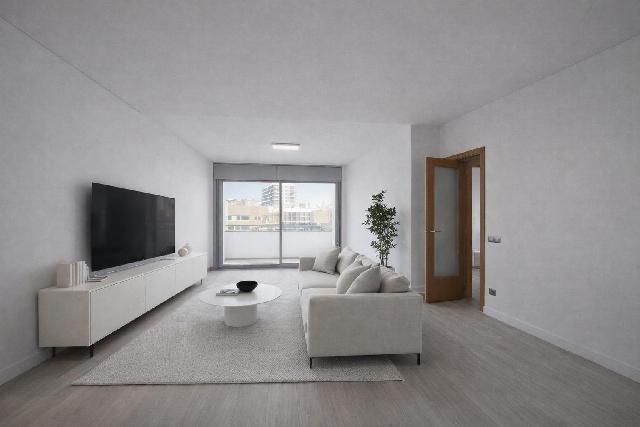 Imagen 4 Inmueble 300436 - Apartamento en venta en Badalona / Piso de 110m2 en el puerto de badalona ffrente al mar 