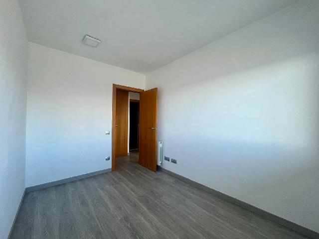 Imagen 15 Inmueble 300436 - Apartamento en venta en Badalona / Piso de 110m2 en el puerto de badalona ffrente al mar 