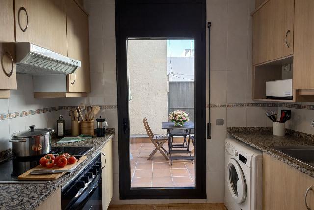 Imagen 2 Inmueble 300510 - Apartamento en venta en Mataró / Piso en cirera mataro de 75m2 3 habitaciones  terraza
