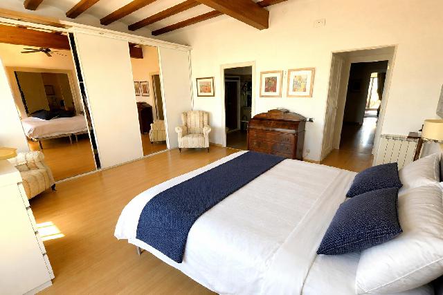 Imagen 10 Inmueble 300541 - Casa Adosada en venta en Masnou (El) / Cerca estación tren Ocata