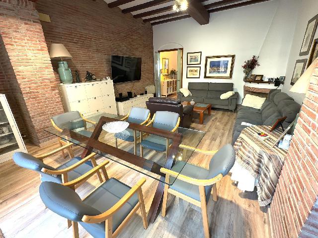 Imagen 4 Inmueble 300541 - Casa Adosada en venta en Masnou (El) / Cerca estación tren Ocata