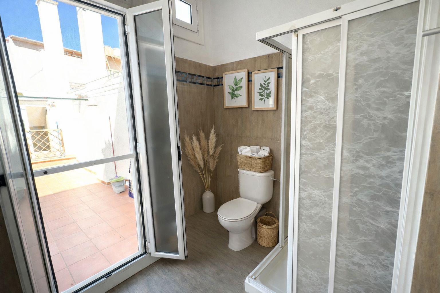 Imagen 16 Casa Adosada en venta en Masnou El / Cerca estación tren Ocata