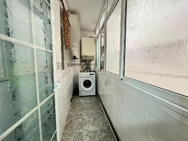 Imagen 15 Inmueble 300968 - Apartamento en venta en Badalona / Gran Piso de 102m2 4 habitaciones en zona Canyado