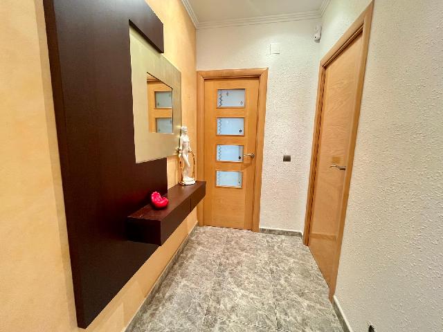 Imagen 2 Inmueble 300968 - Apartamento en venta en Badalona / Gran Piso de 102m2 4 habitaciones en zona Canyado