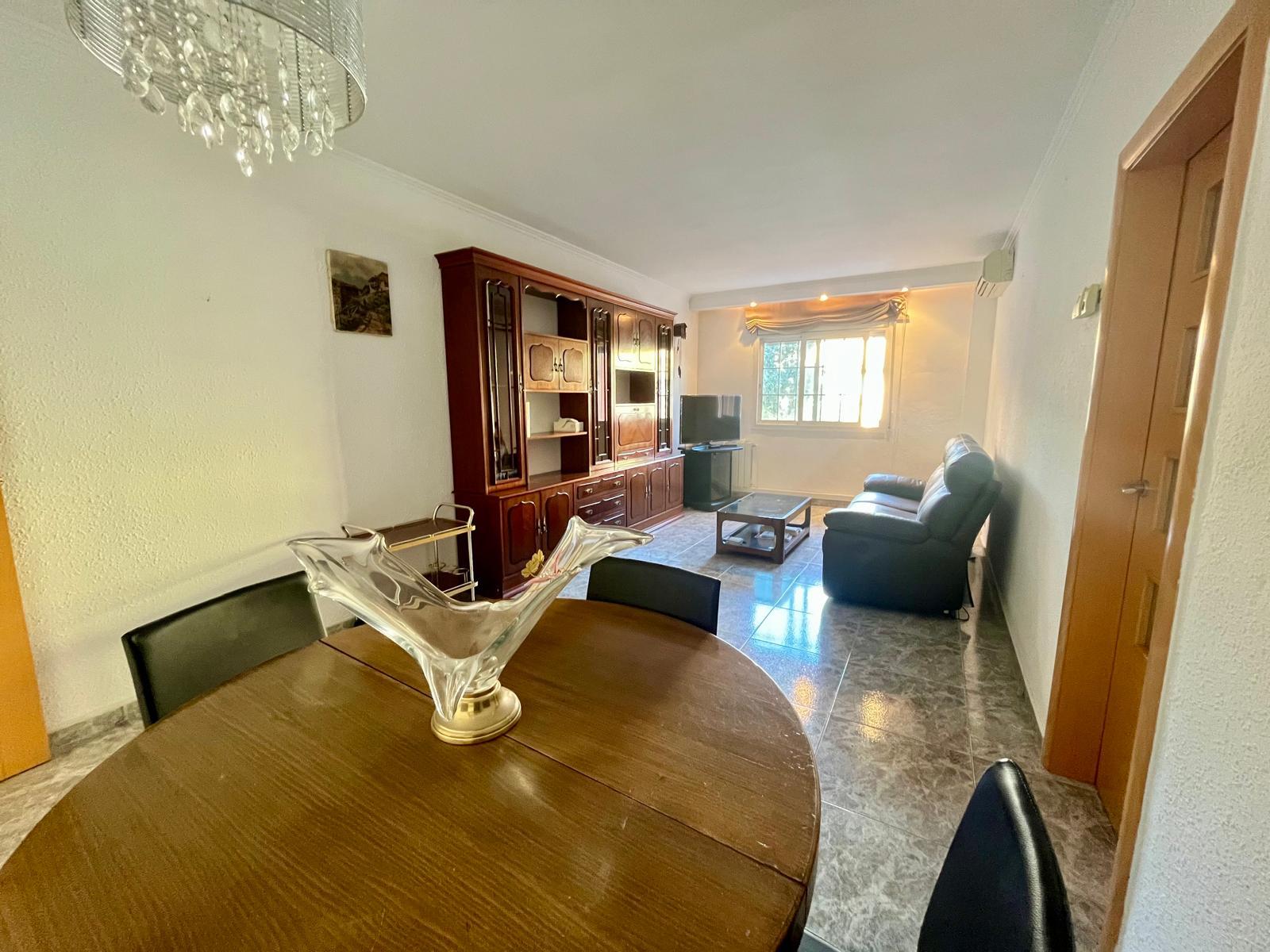 Imagen 13 Apartamento en venta en Badalona / Gran Piso de 102m2 4 habitaciones en zona Canyado