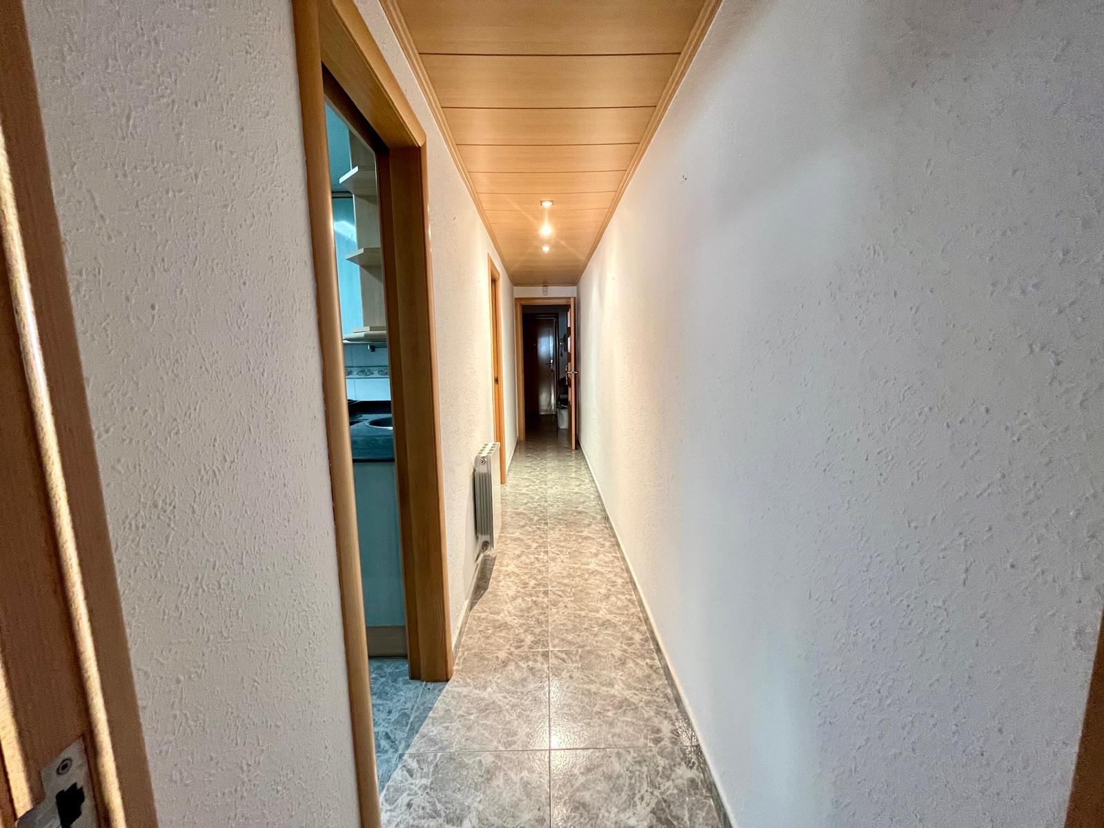 Imagen 29 Apartamento en venta en Badalona / Gran Piso de 102m2 4 habitaciones en zona Canyado