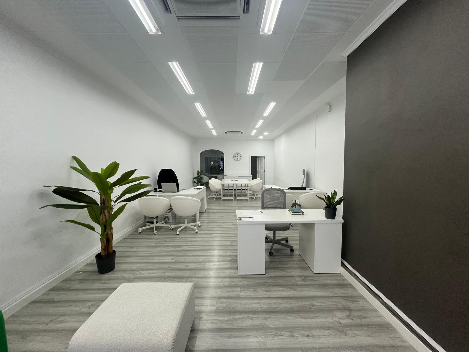 Imagen 4 Local Comercial en alquiler en Mataró / Agencia inmobiliaria en activo en el centro de mataro