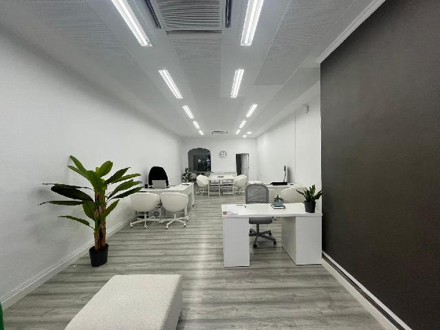 Imagen 1 Inmueble 301256 - Local Comercial en alquiler en Mataró / Agencia inmobiliaria en activo en el centro de mataro