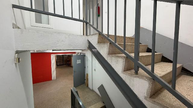 Imagen 17 Inmueble 301863 - Local Comercial en venta en Santa Coloma De Gramenet / Local en excelente zona alado del r...