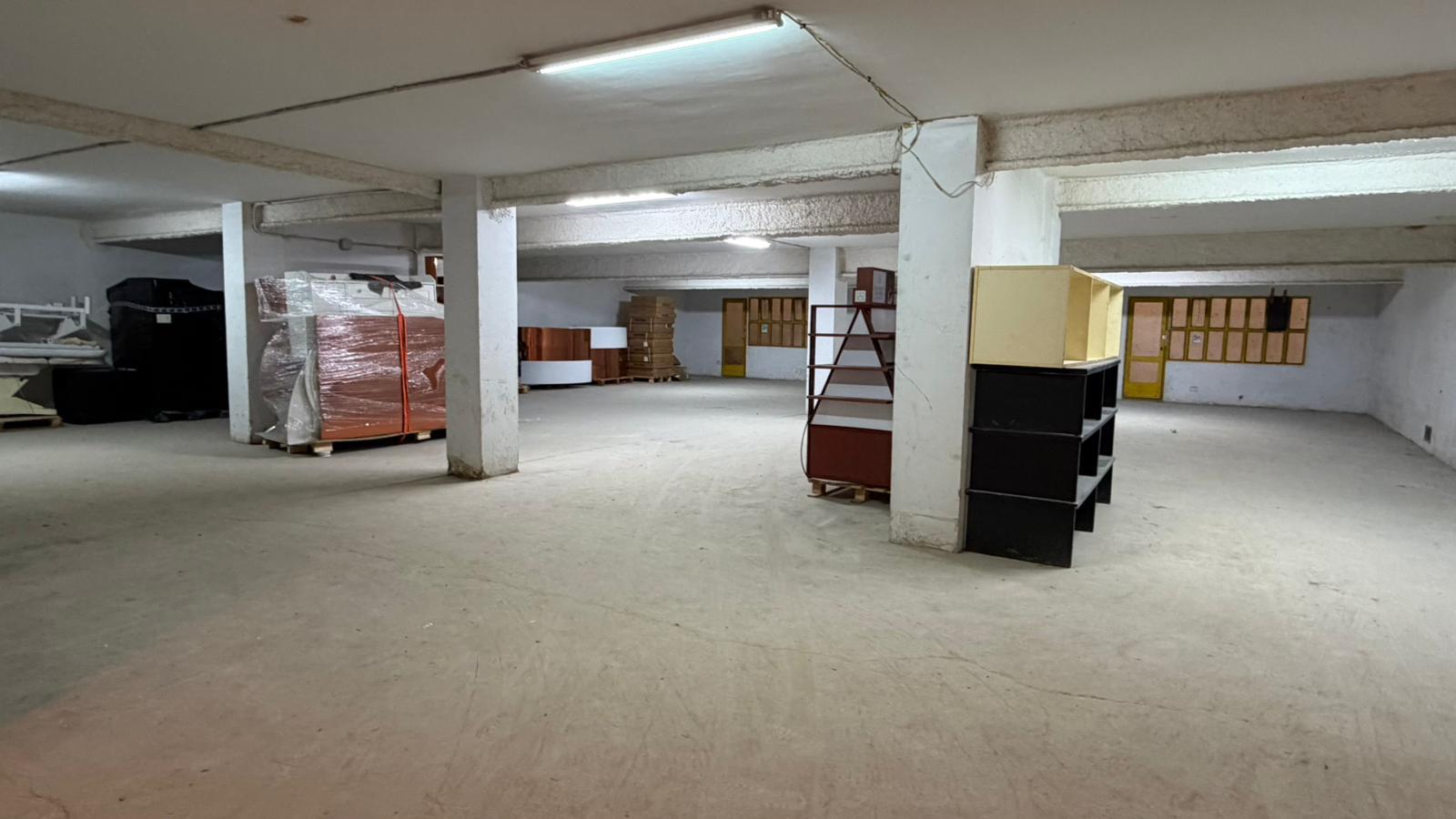 Imagen 25 Local Comercial en venta en Santa Coloma De Gramenet / Local en excelente zona alado del r...