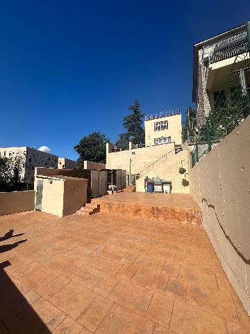 Imagen 1 Inmueble 302743 - Casa en venta en Barcelona / Carrer  Llerona 2 B Torre Baro Barcelona