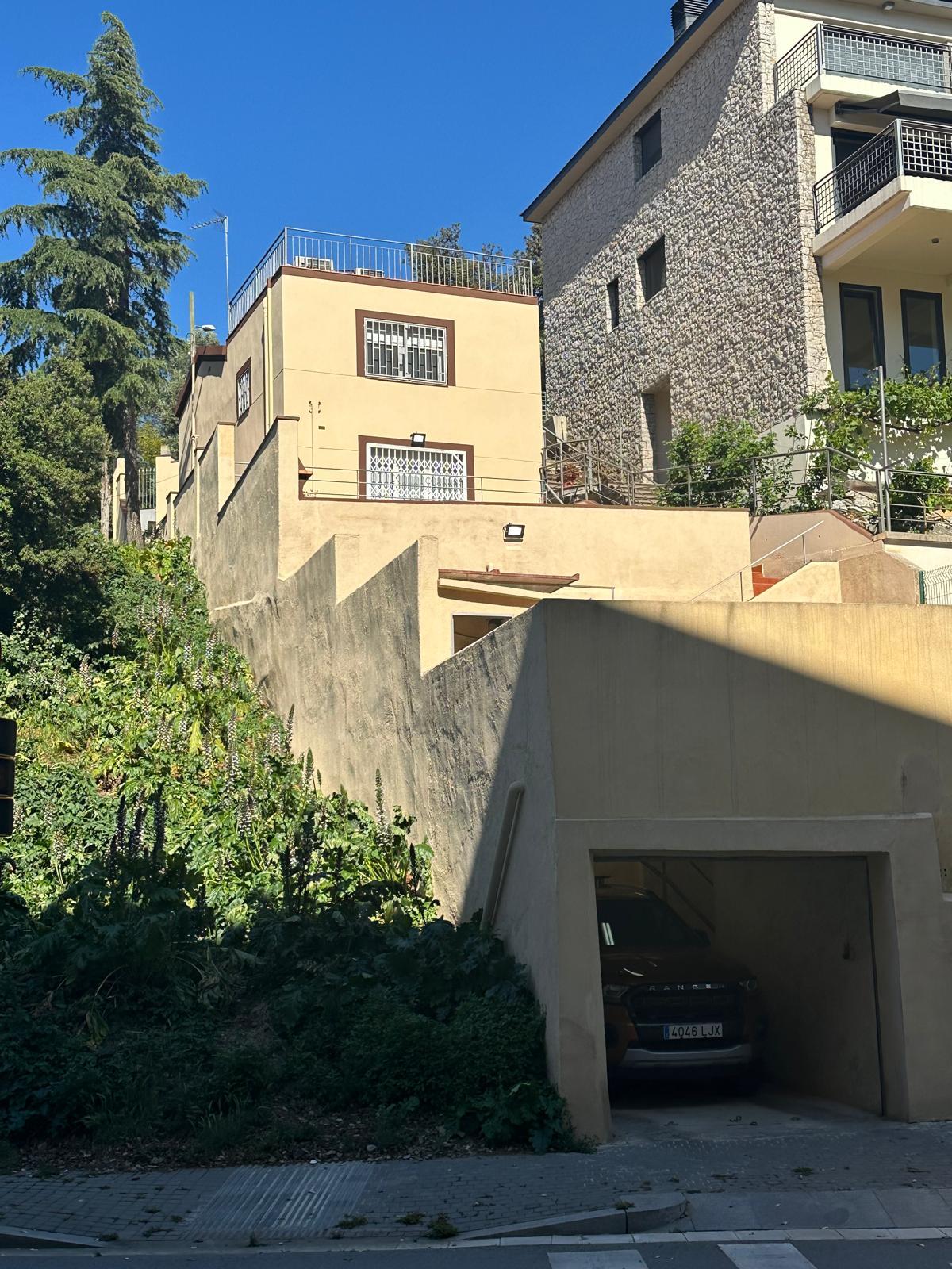 Imagen 36 Casa en venta en Barcelona / Carrer  Llerona 2 B Torre Baro Barcelona