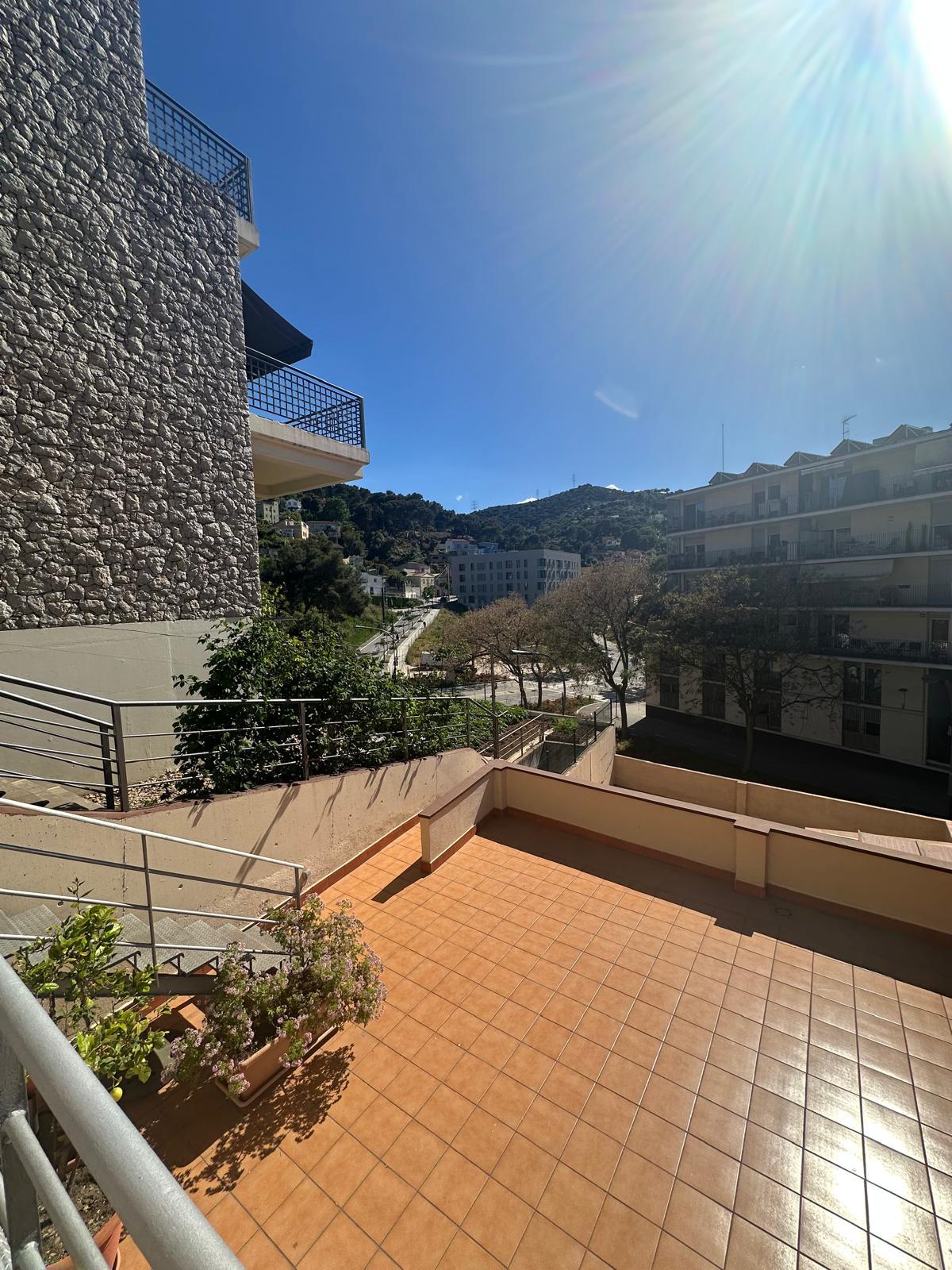 Imagen 40 Casa en venta en Barcelona / Carrer  Llerona 2 B Torre Baro Barcelona