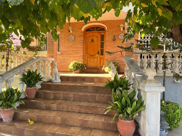 Imagen 2 Inmueble 298187 - Casa Aislada en venta en Catllar (El) / Zona tranquila junto a áreas verdes