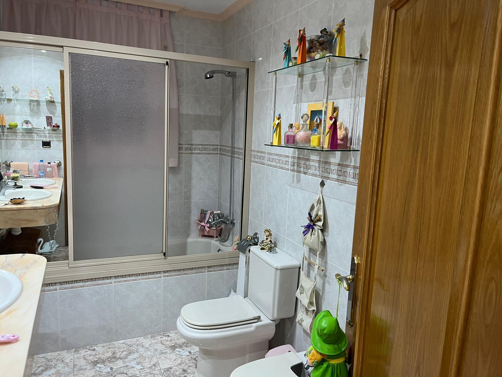 Imagen 20 Casa Aislada en venta en Catllar El / Zona tranquila junto a áreas verdes