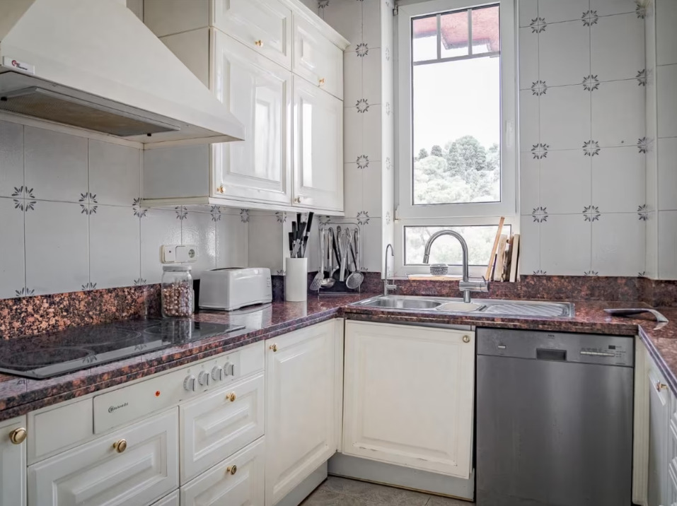 Imagen 9 Casa Adosada en venta en Tarragona / Cerca de la rambla nova y a pocos minutos del centro