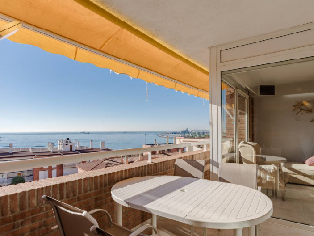 Imagen 2 Inmueble 299750 - Casa Adosada en venta en Tarragona / Cerca de la rambla nova y a pocos minutos del centro