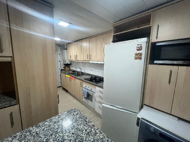 Imagen 1 Inmueble 300070 - Piso en venta en Tarragona / A pocos metros de la Universidad Rovira i Virgili