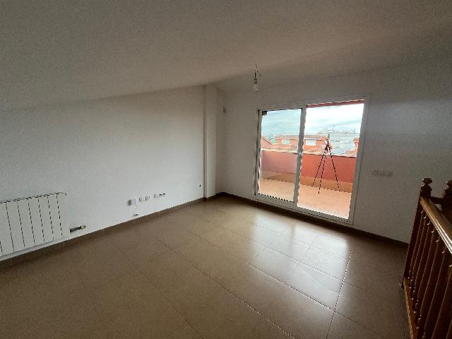 Imagen 4 Inmueble 303201 - Casa en venta en Reus / Cerca del hospital sant joan de reus