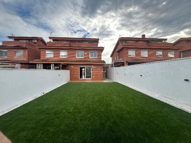 Imagen 1 Inmueble 303201 - Casa en venta en Reus / Cerca del hospital sant joan de reus