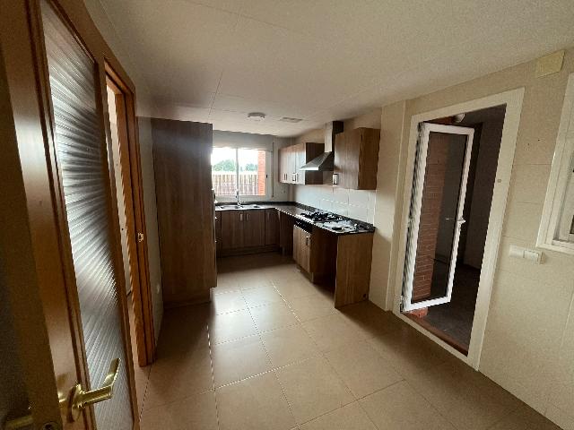 Imagen 15 Inmueble 303201 - Casa en venta en Reus / Cerca del hospital sant joan de reus