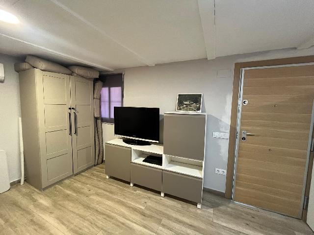 Imagen 4 Inmueble 305861 - Casa en venta en Mont-roig Del Camp / Terreno con casa en Mont- Roig del camp Tarragona