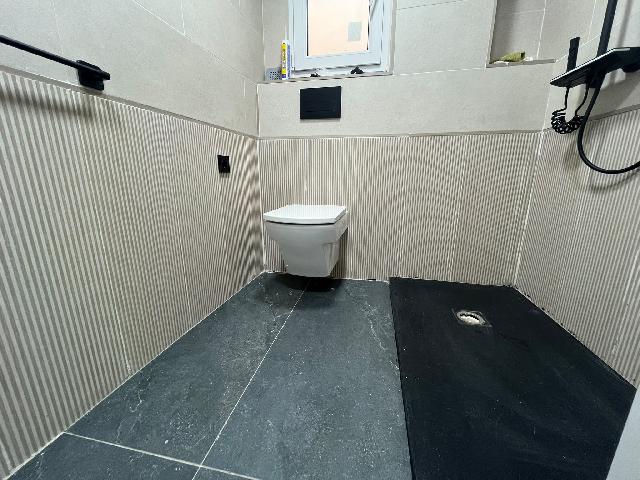 Imagen 3 Inmueble 305929 - Piso en venta en Tarragona / Piso recién reformado con 3 habitaciones, cerca colegio 