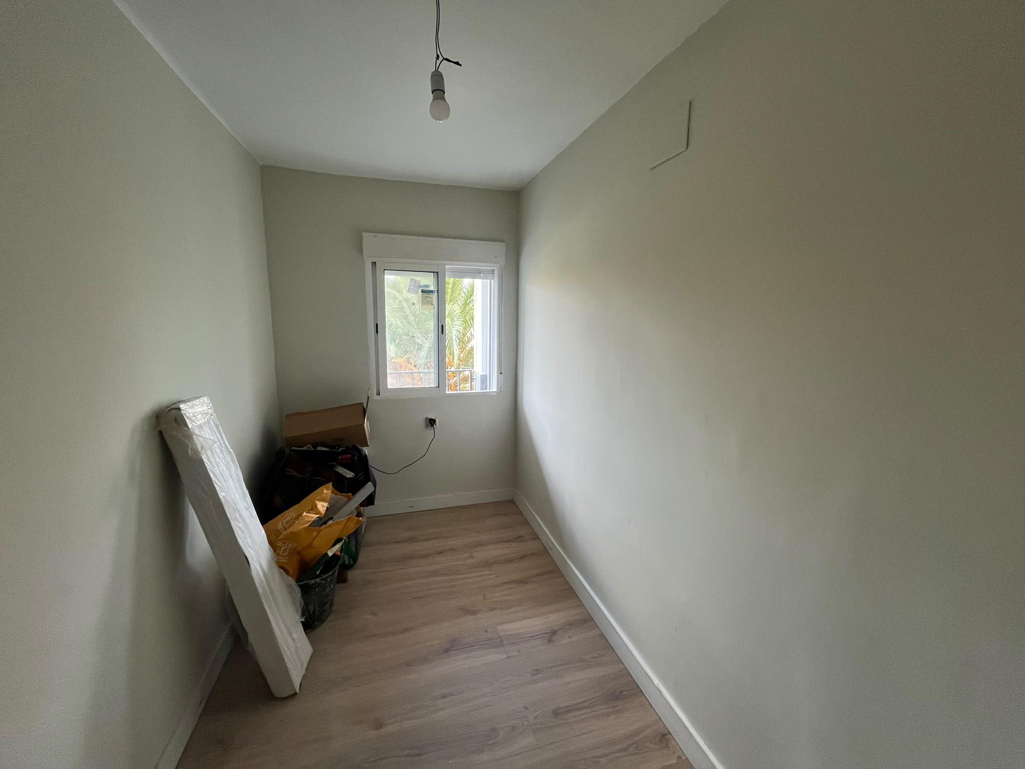 Imagen 2 Piso en venta en Tarragona / Piso recién reformado con 3 habitaciones, cerca colegio 