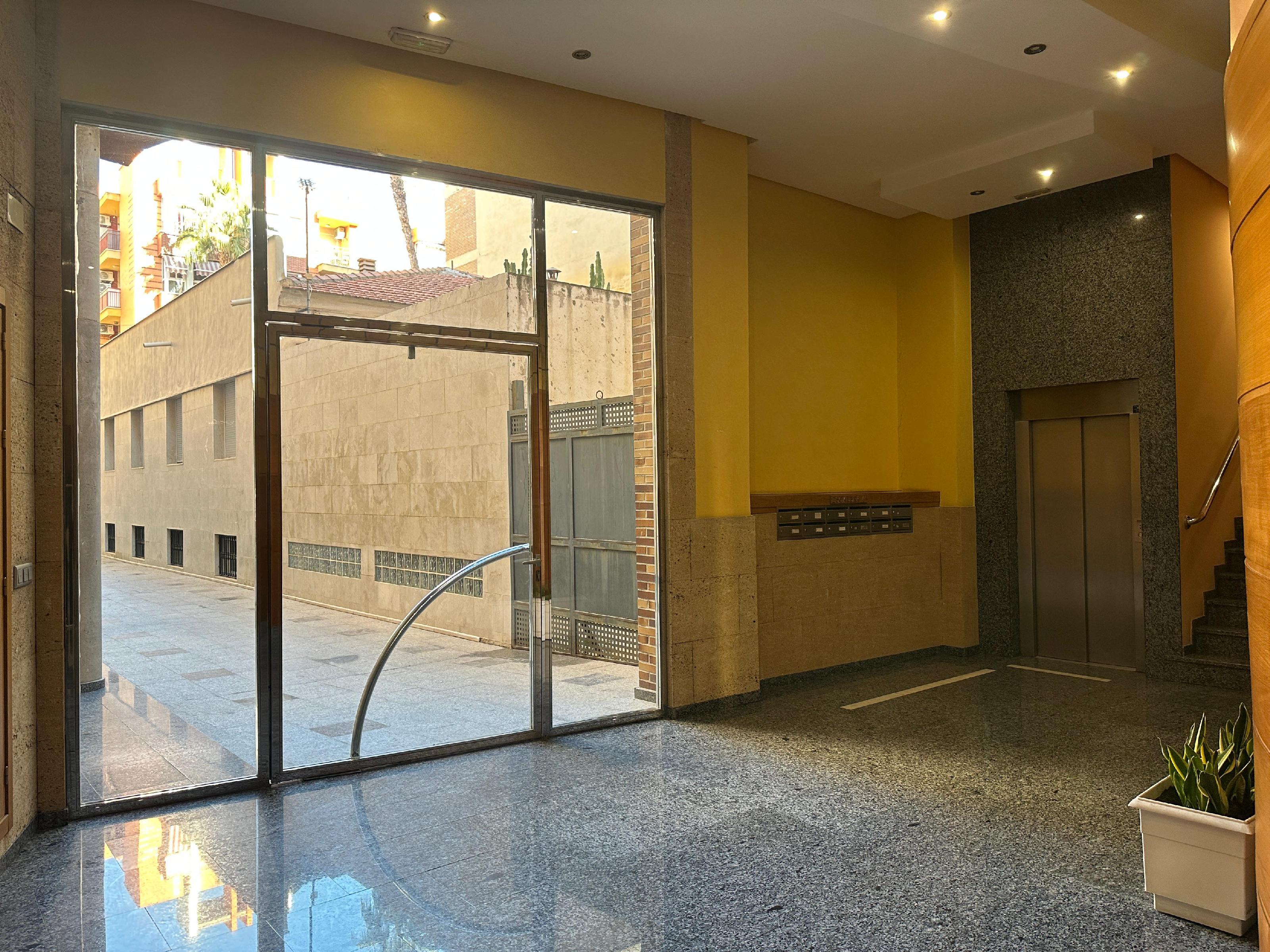 Imagen 3 Apartamento en venta en Molina De Segura / Junto a la Plaza de la Molinera