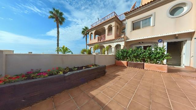 Imagen 2 Inmueble 305279 - Casa Adosada en venta en San Javier / Junto al Faro del Estacio y cerca del puerto