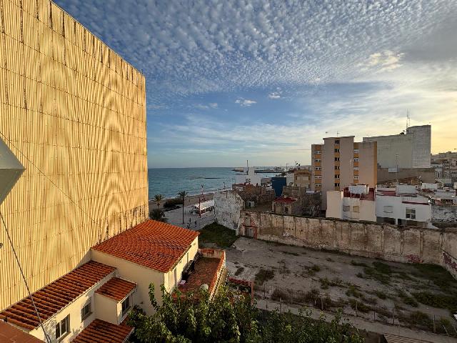 Imagen 12 Inmueble 296571 - Ático en venta en Vinaròs / Junto a la playa 