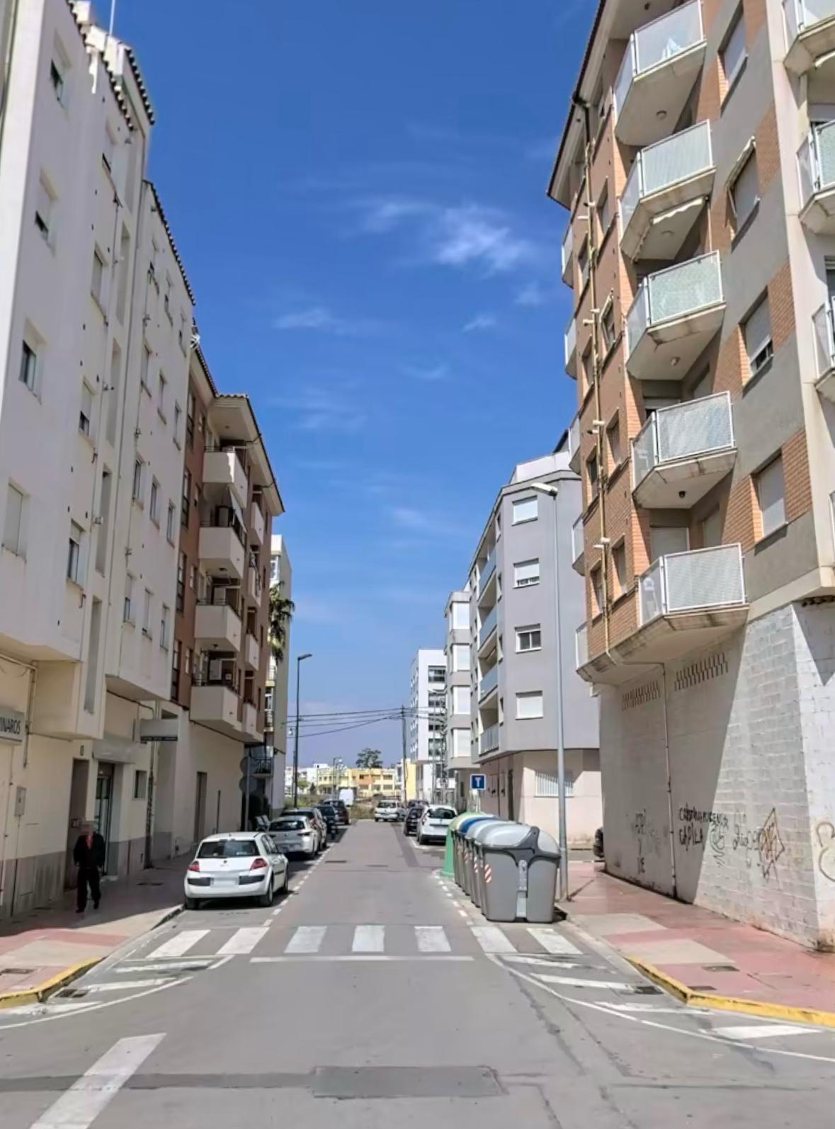 Imagen 6 Piso en venta en Vinaròs / Hotel teruel zona muy tranquila de vinaros