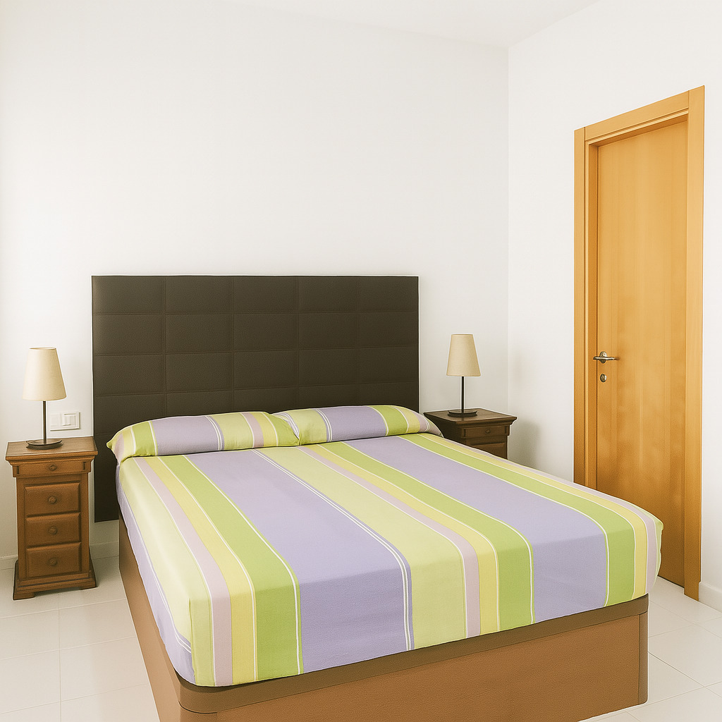 Imagen 7 Piso en venta en Vinaròs / Hotel teruel zona muy tranquila de vinaros