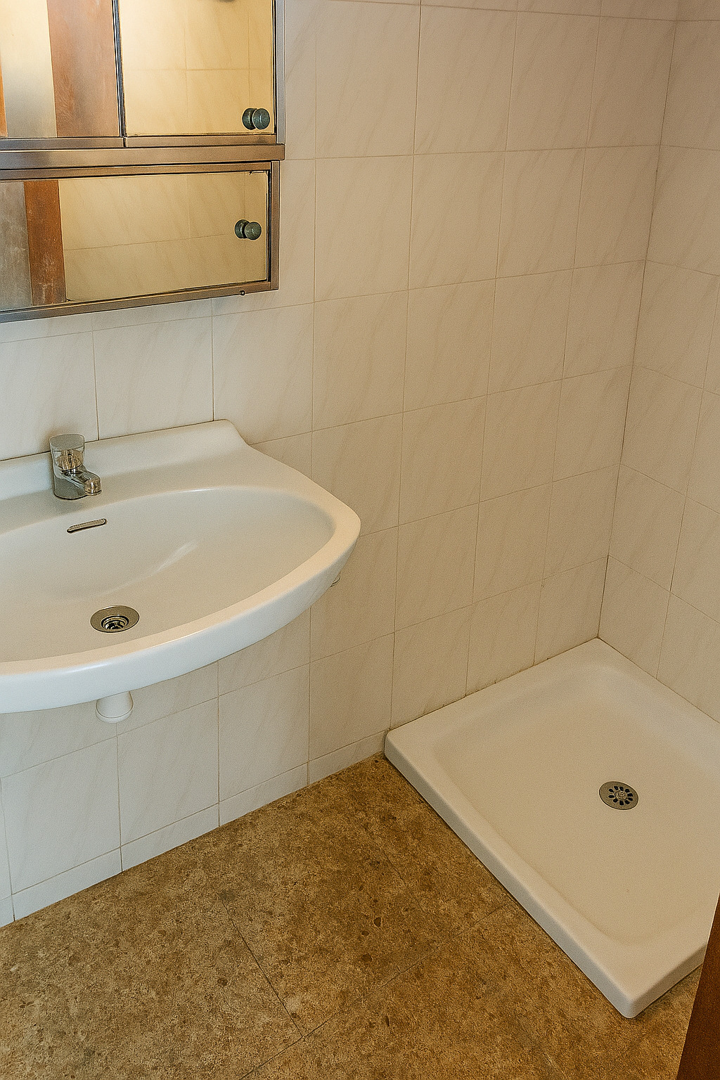 Imagen 6 Casa en venta en Canet Lo Roig / Canet  lo roig casa para reformas en sitió excelente Imagen 6 Casa en venta en Canet Lo Roig / Canet  lo roig casa para reformas en sitió excelente