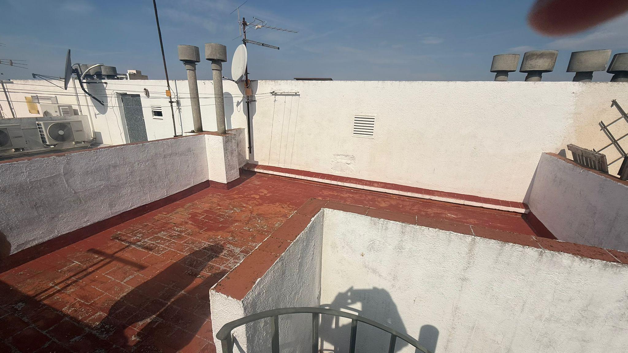 Imagen 10 Casa Adosada en venta en Vinaròs / Casa centrica zona  tranquila   zona de parques  