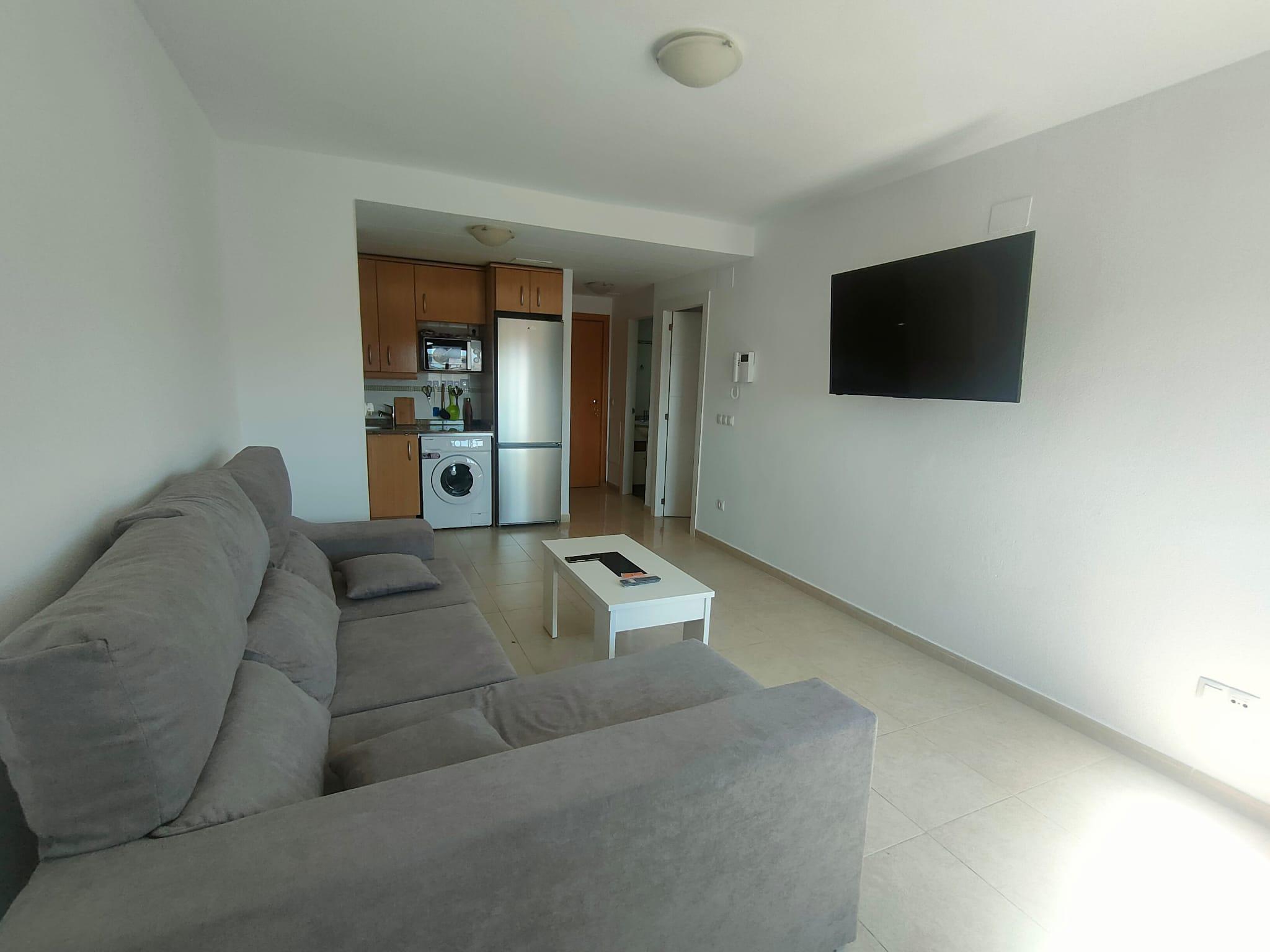 Imagen 1 Apartamento en venta en Vinaròs / Apartamento bien  ubicado  comercios  parques 