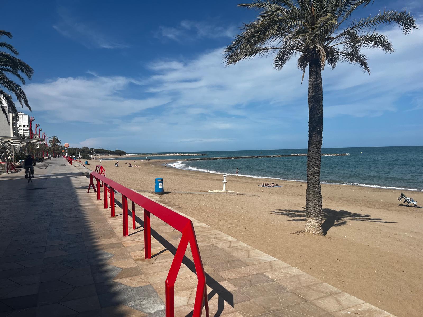 Imagen 19 Apartamento en venta en Vinaròs / Apartamento bien  ubicado  comercios  parques 