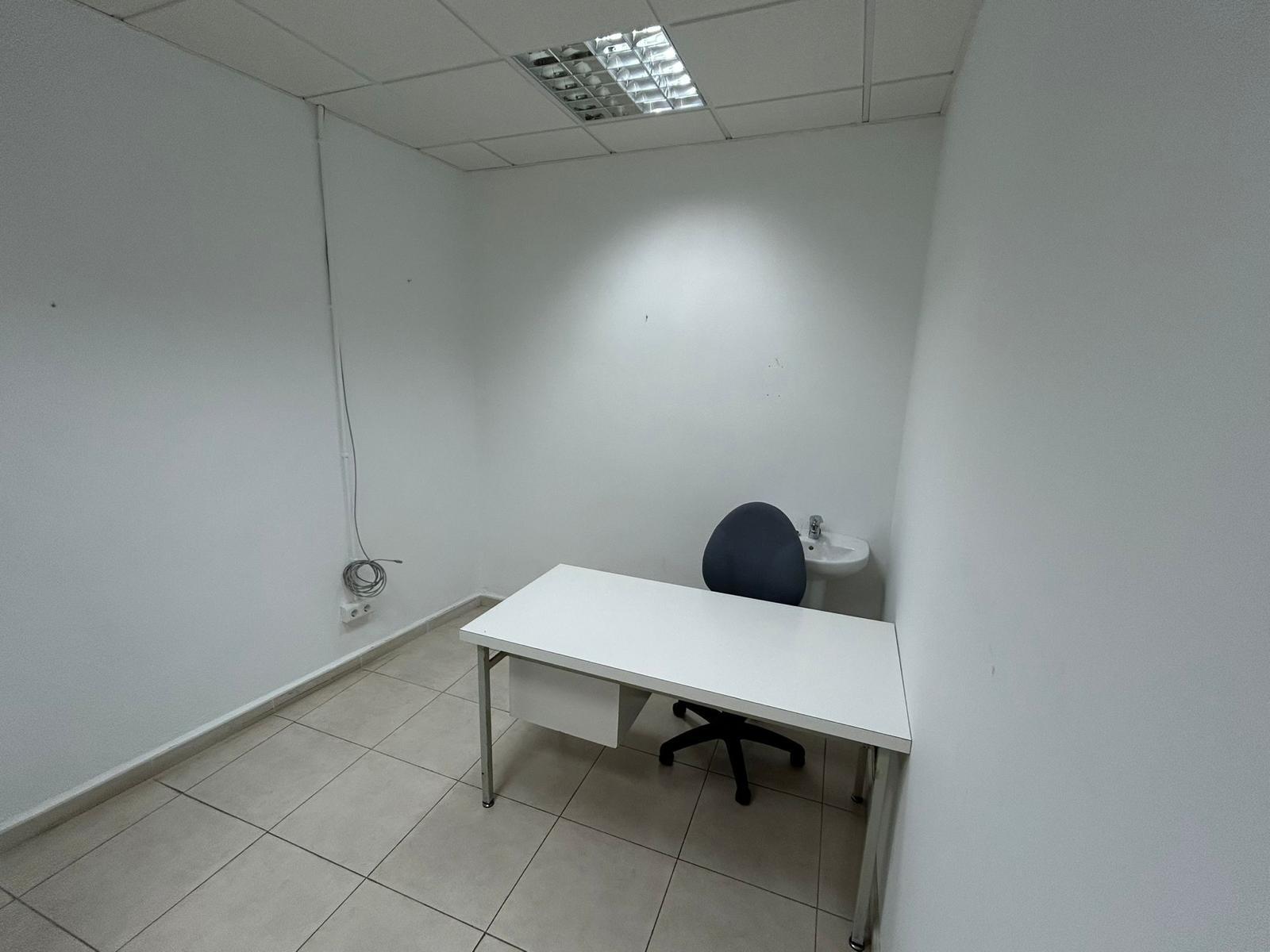 Imagen 5 Local Comercial en alquiler en Vinaròs / Cerca del paseo. Plaza la Mera