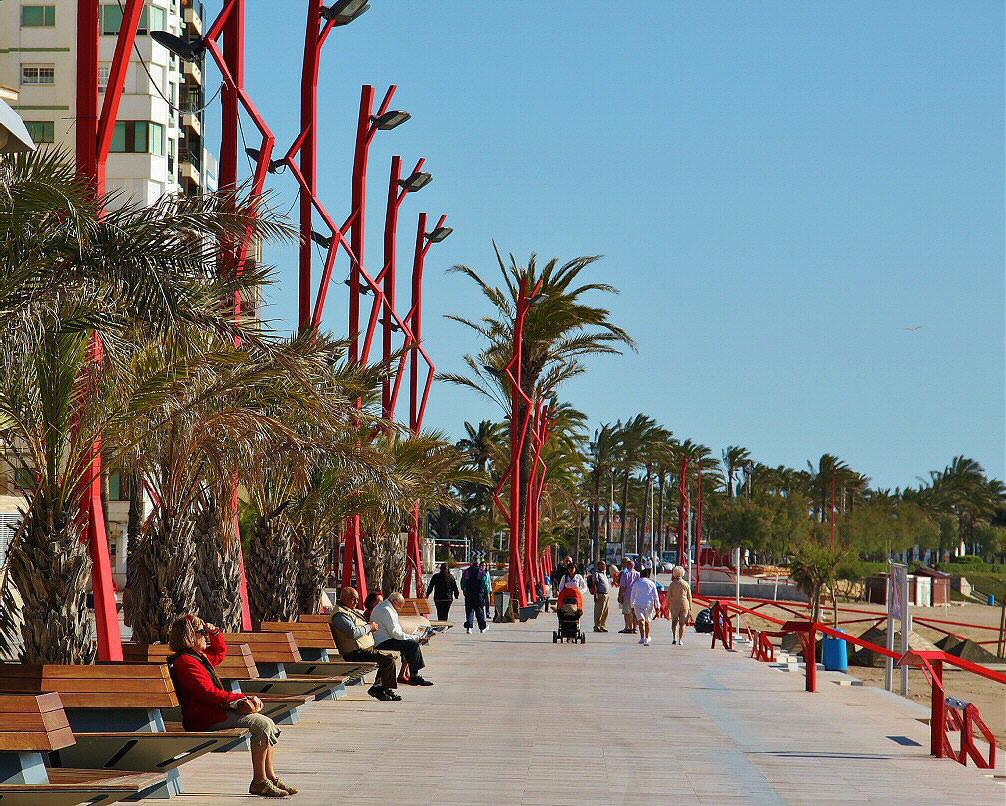 Imagen 4 Solar Urbano en venta en Vinaròs / Costa Norte, primer puente blanco. 