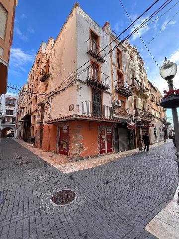 Imagen 3 Inmueble 300450 - Casa en venta en Vinaròs / En centro, a la calle de todas las tiendas de vinaros.