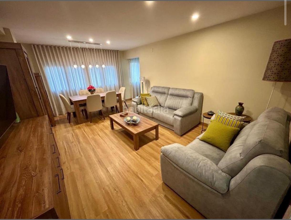 Imagen 8 Apartamento en venta en Barañain / Cerca de varios bares y una oficina de ocaso