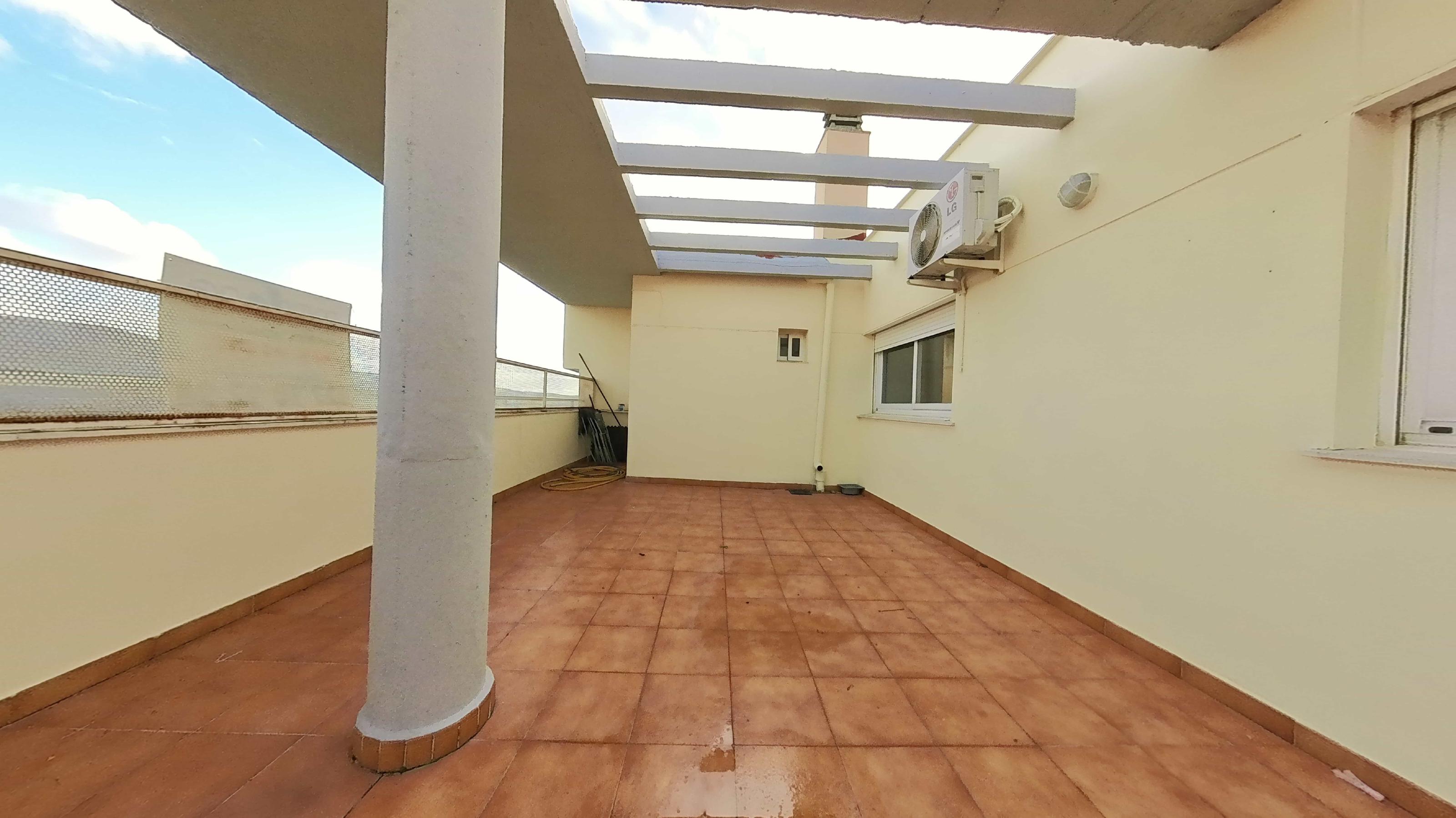 Imagen 47 Ático en venta en Plasencia / Miralvalle-Av. Virgen del Puerto-La Data, Plasencia
