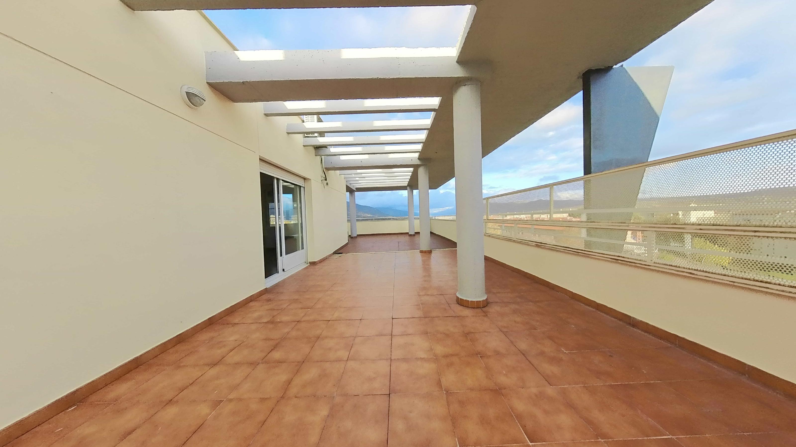 Imagen 45 Ático en venta en Plasencia / Miralvalle-Av. Virgen del Puerto-La Data, Plasencia