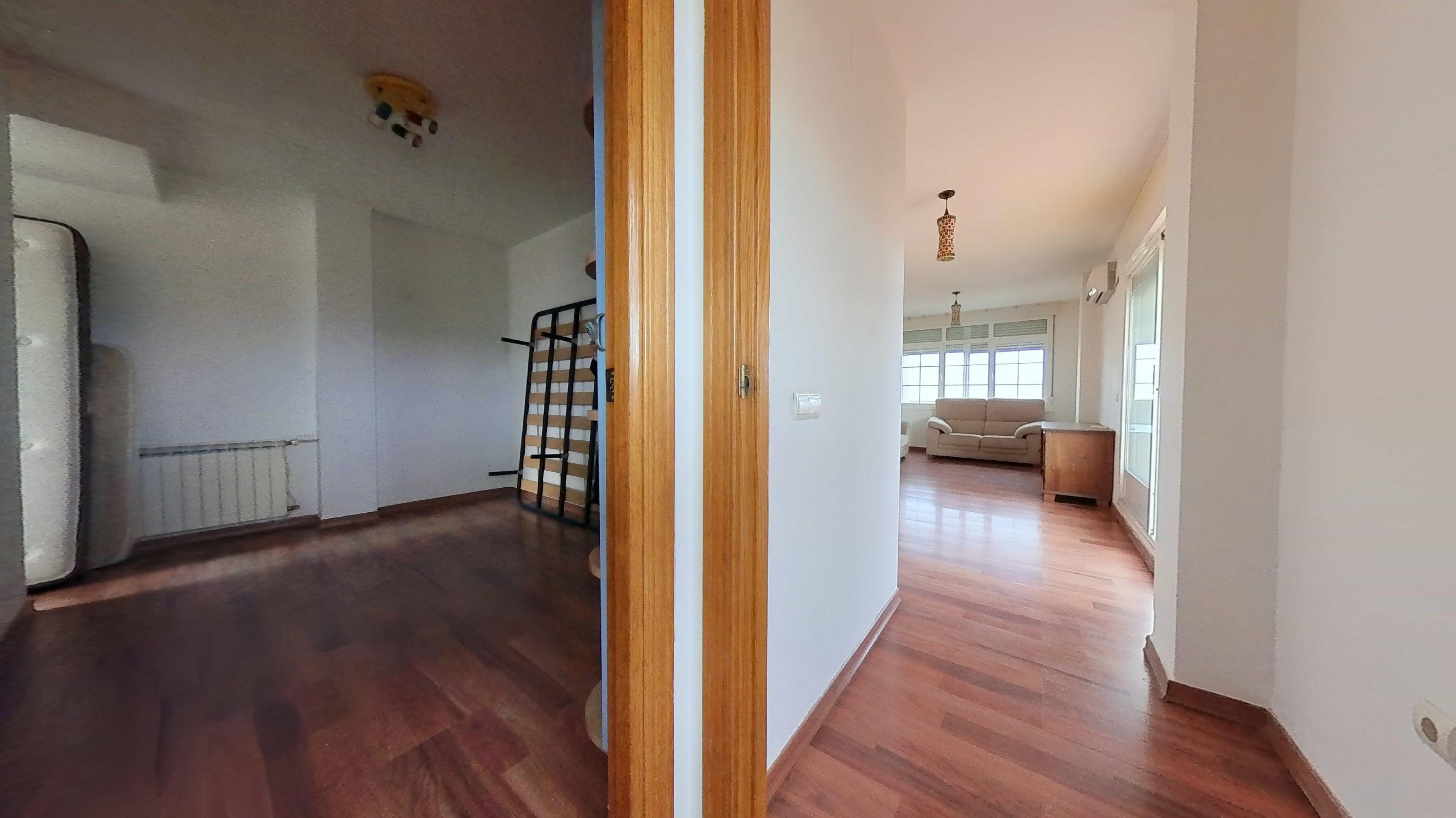 Imagen 15 Ático en venta en Plasencia / Miralvalle-Av. Virgen del Puerto-La Data, Plasencia