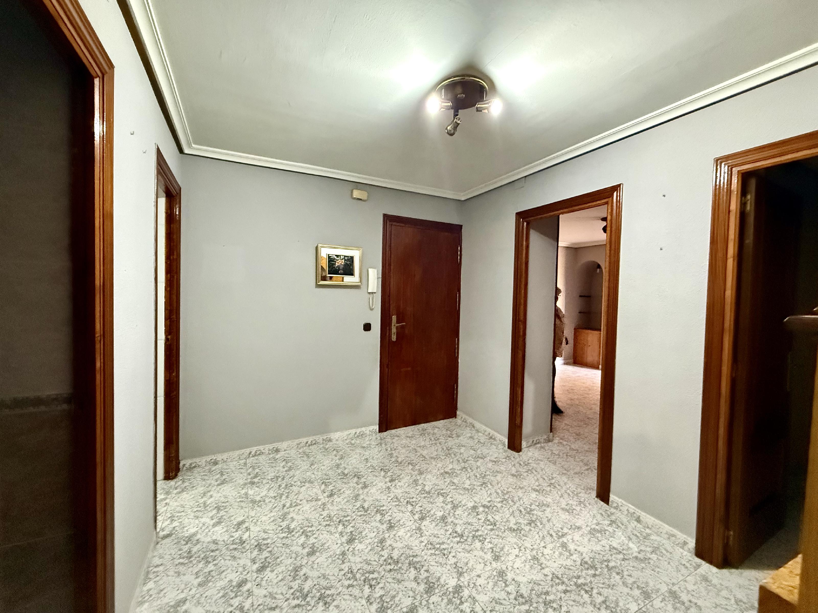 Imagen 3 Piso en venta en Plasencia / Calle Colonia de San Sebastián - Sor Valentina Mirón
